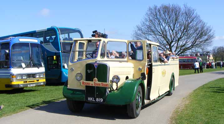 Maidstone & District AEC Regal III Beadle OR1